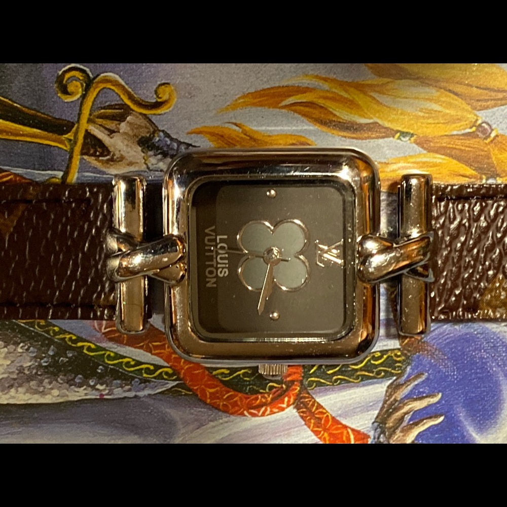Louis Vuitton 20m watch